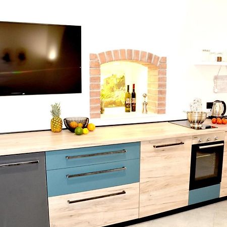 Studio Apartment Surf By The Sea Opatija Eksteriør bilde