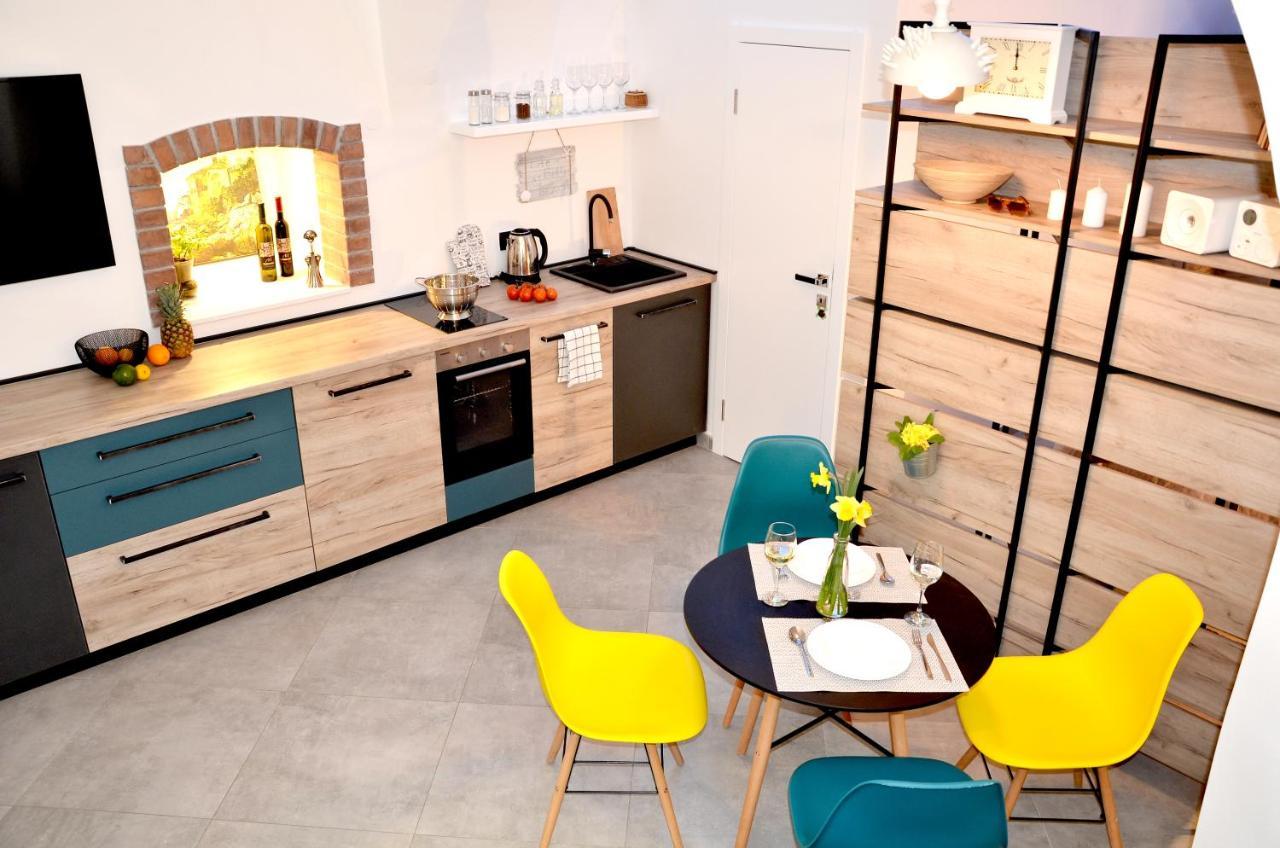 Studio Apartment Surf By The Sea Opatija Eksteriør bilde